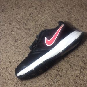 Wide 2E WMNS nike downshifter 6